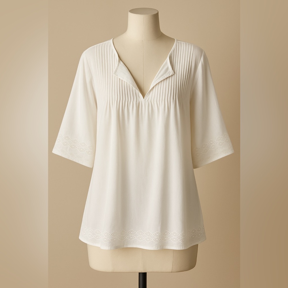 Chic Cream Blouse for Women